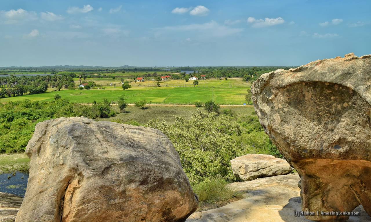 View from the top of Pashana Pabbatha Rajamaha Viharaya rocks