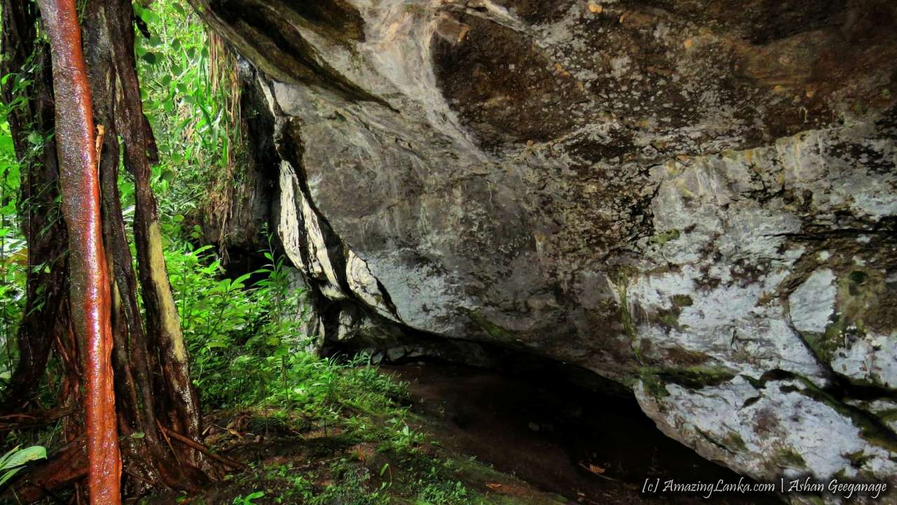 Balangoda Beligallena Prehistoric Caves - බලංගොඩ බෙලිගල්ලෙන ප‍්‍රාග් ඓතිහාසික ලෙන