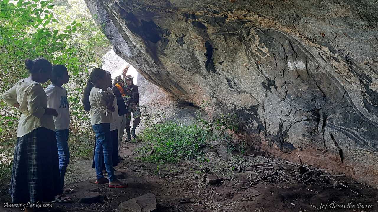 The marking of the Kauda Bird inside one of the cave which gave name Kaudagala